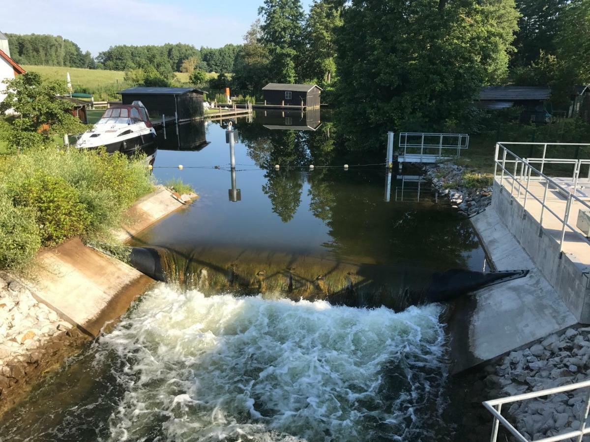 Ferienhaus Im Fischersteig Wustrow  Extérieur photo